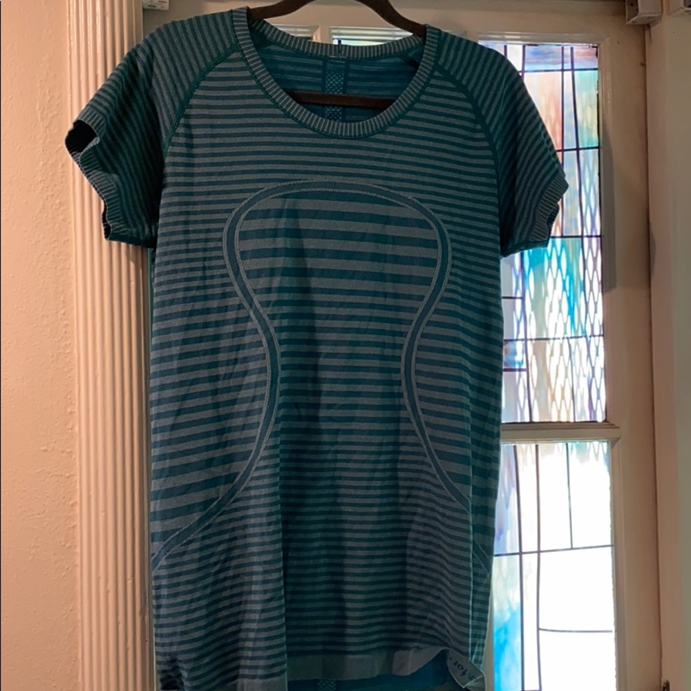 Lululemon Swiftly Tech Short Sleeve Size 14